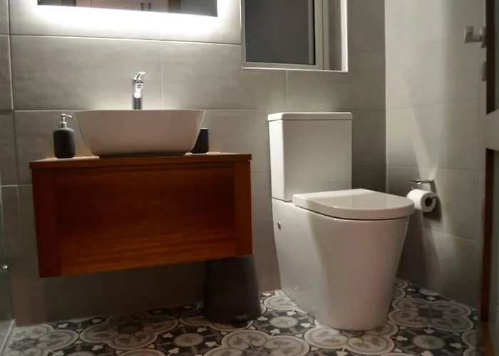 2br Sliema, & Parking Apartment